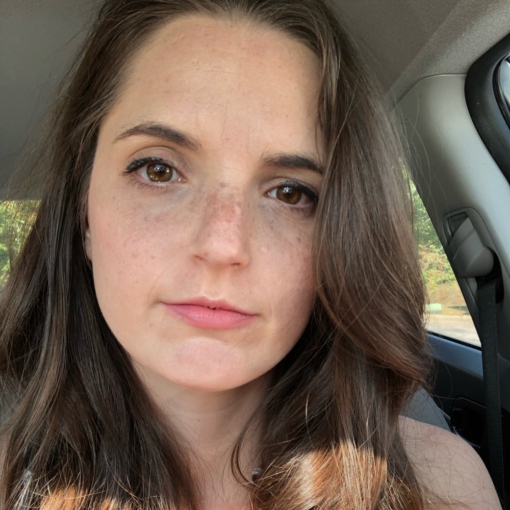 Meet your Posher, Kayla